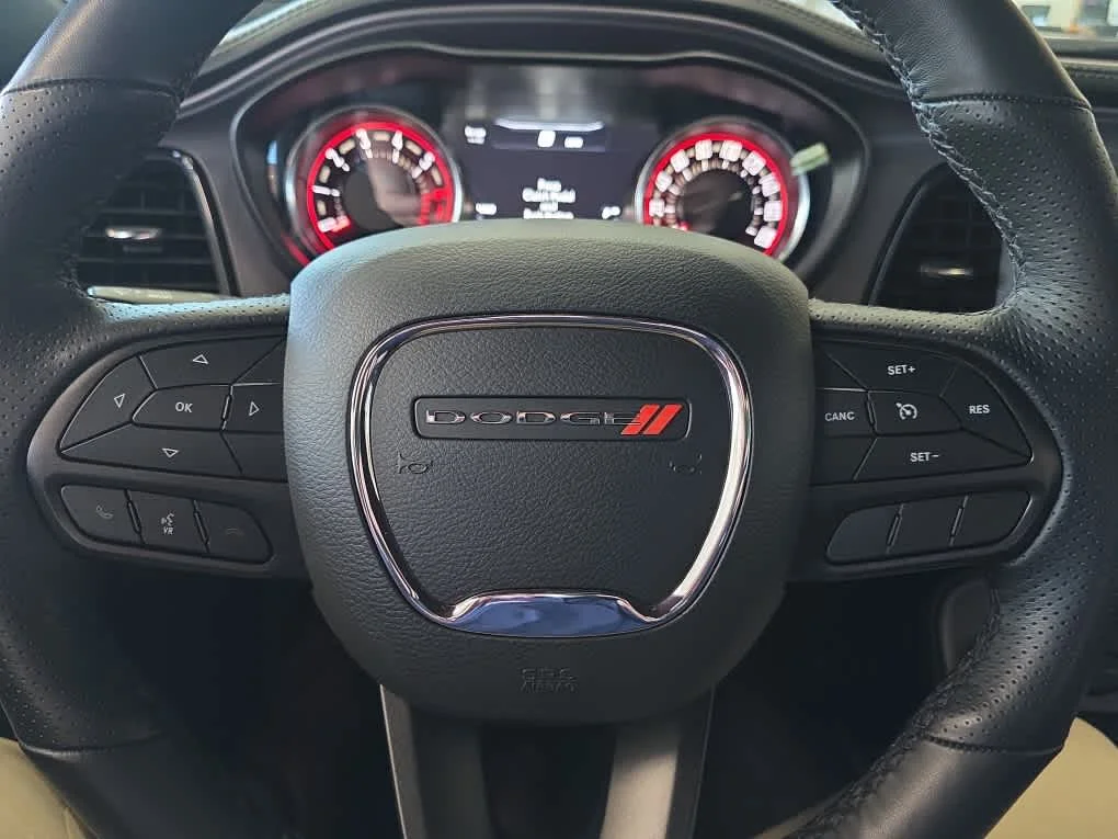 Used 2023 White Knuckle Clearcoat Dodge R/T Scat Pack image 13