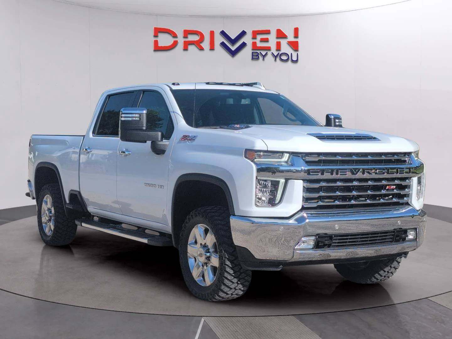Used 2022 Summit White Chevrolet LTZ image 7
