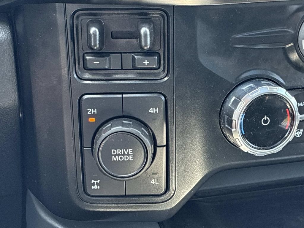 Used 2024 Gray Ford Lariat image 33
