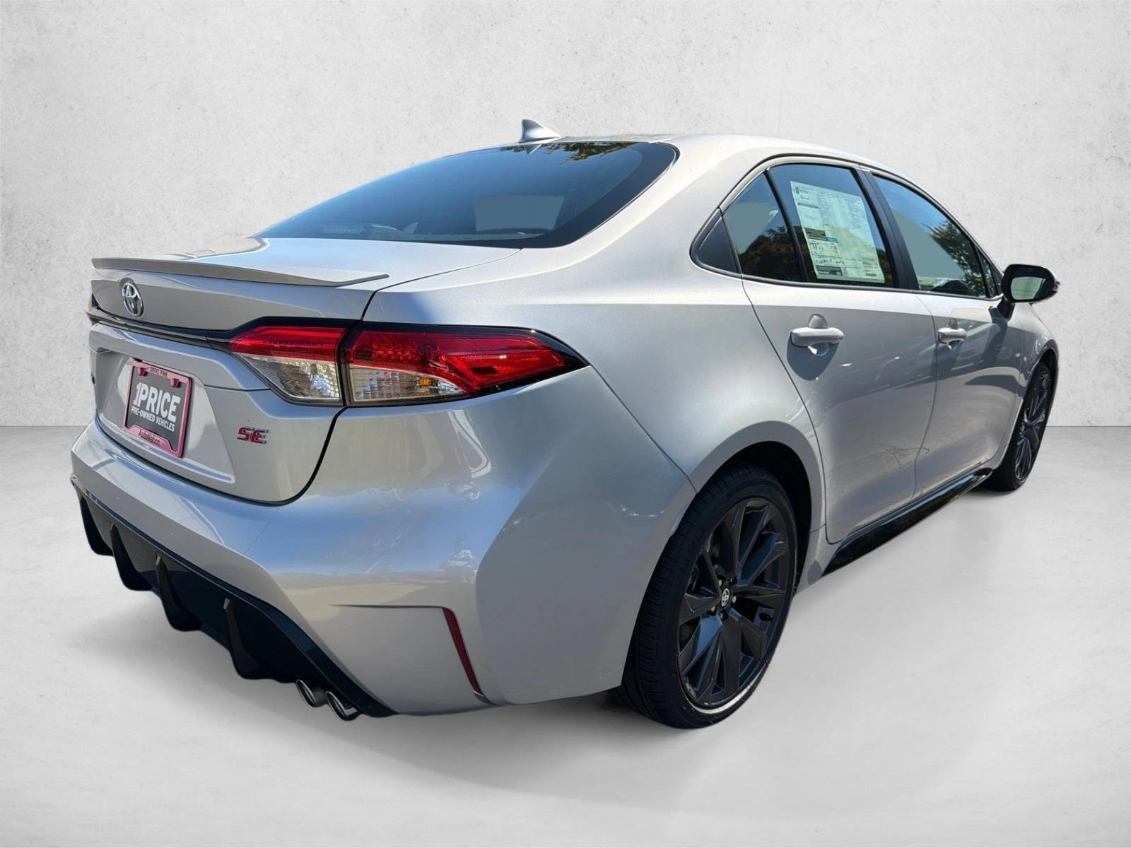 New 2027 Classic Silver Metallic Toyota SE image 3