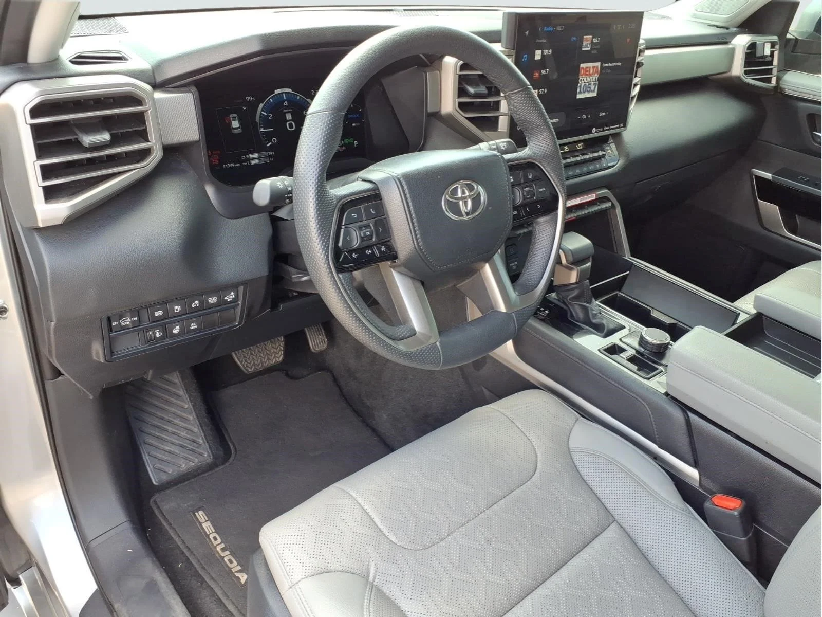 2024 Toyota Sequoia Limited - Photo 18