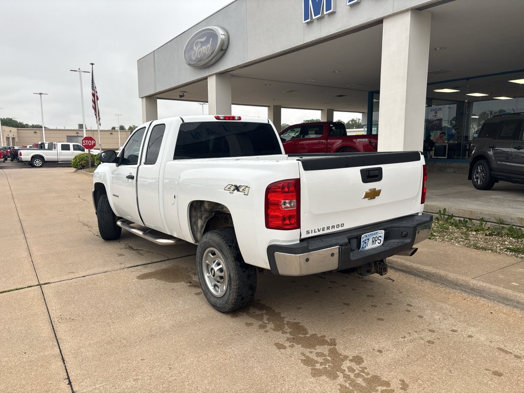 Used 2013 Summit White Chevrolet Work Truck image 7