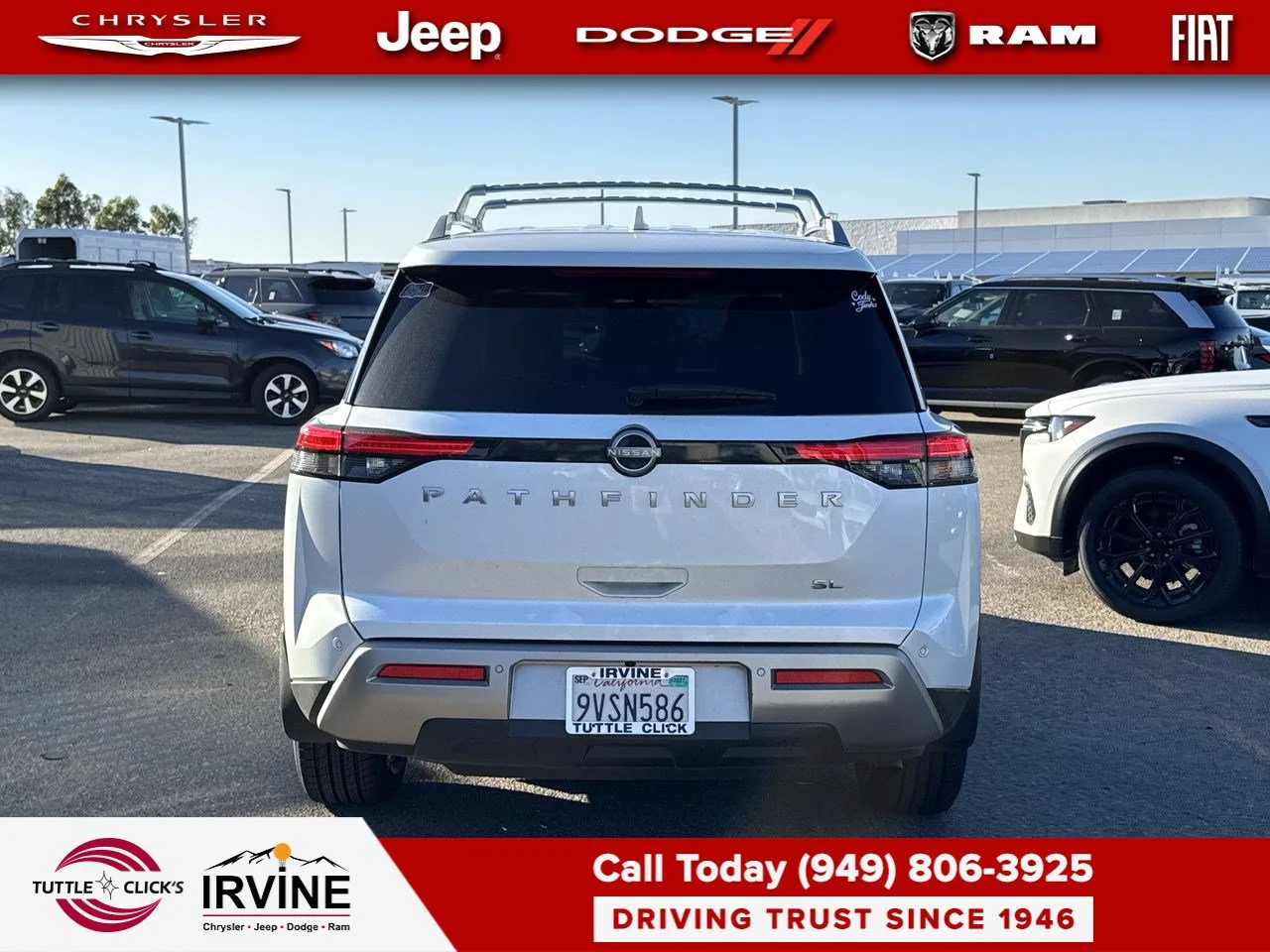 Used 2025 Everest White Pearl Tricoat Nissan SL image 10