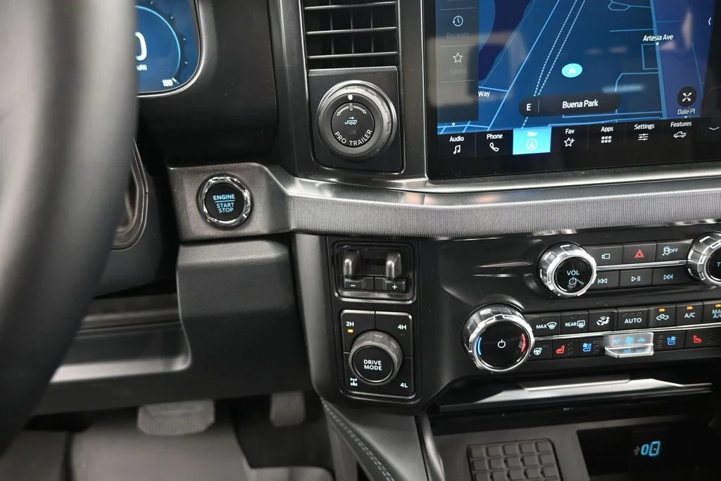 New 2026 Carbonized Gray Metallic Ford Platinum image 18