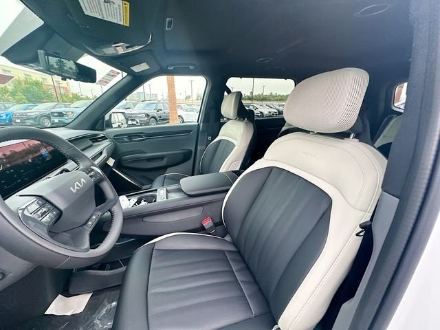New 2026 Glacial White Pearl / Black Ro Kia GT-Line AWD image 22
