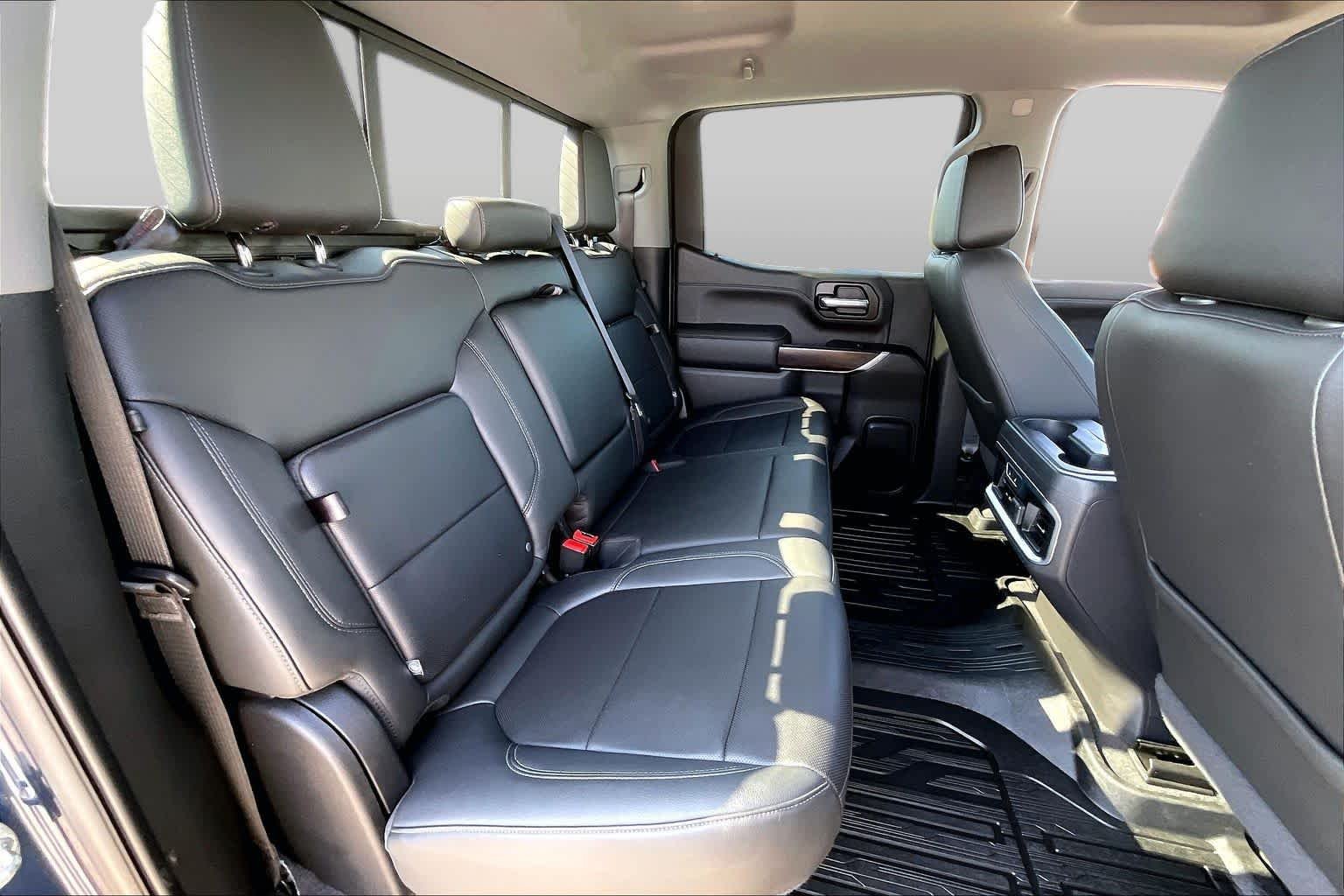 Used 2019 Pacific Blue Metallic GMC SLT image 18