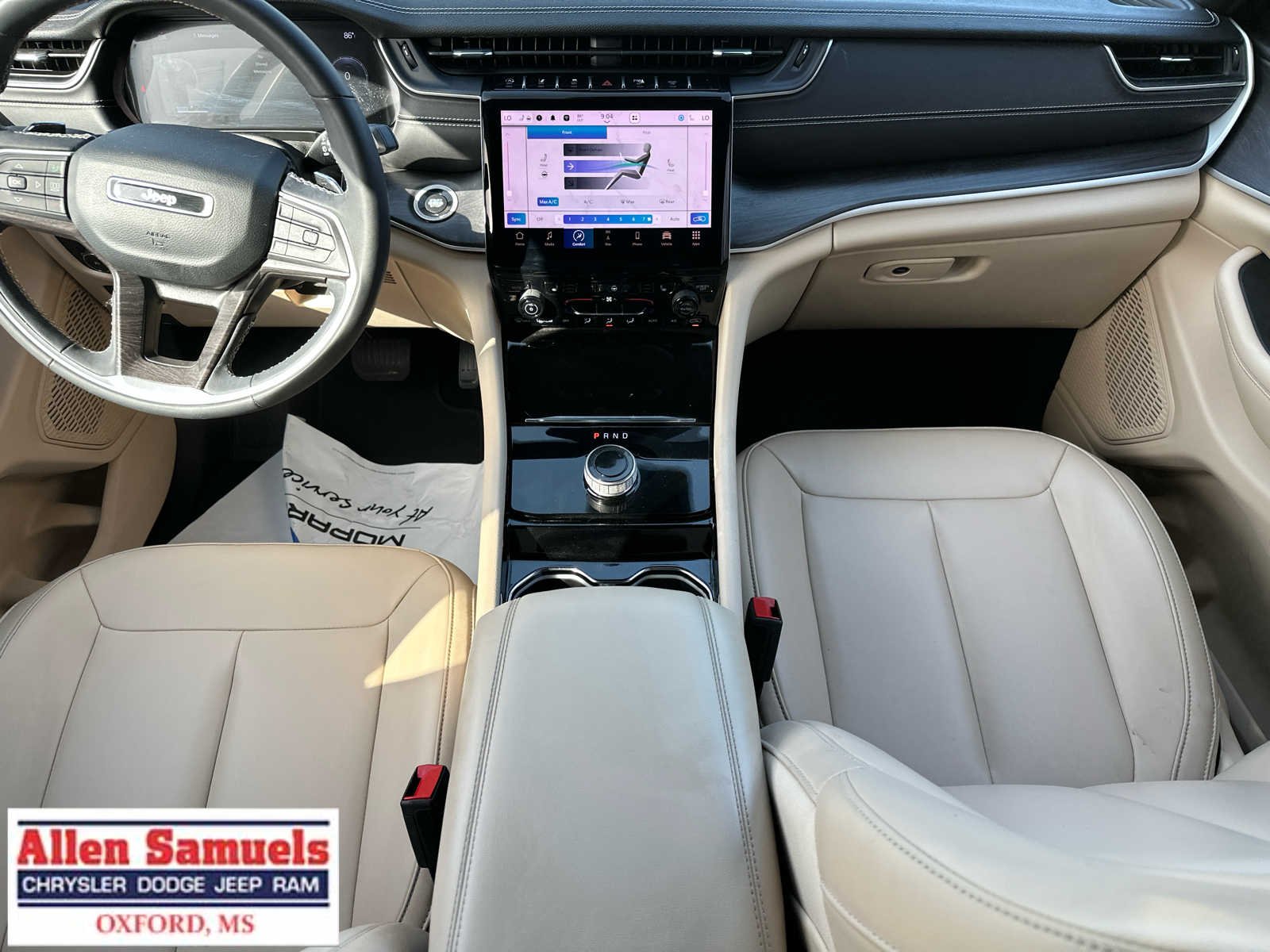 Certified Used 2023 Bright White Clearcoat Jeep Limited image 15