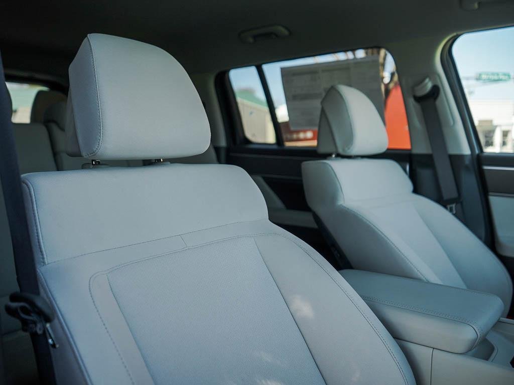 New 2026 Ecotronic Gray Hyundai SE AWD image 37