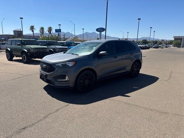 Used 2024 Gray Metallic Ford ST Line image 47