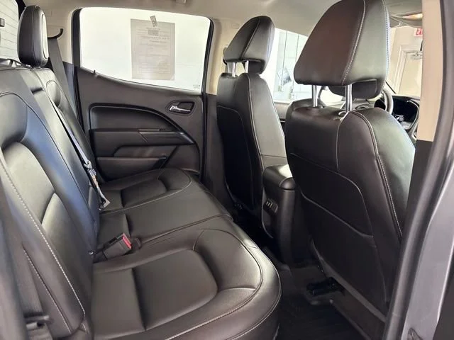 Used 2018 SATIN STEEL METALLIC Chevrolet 4WD ZR2 image 28