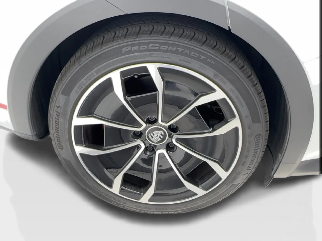 Used 2024 White Porsche 4S image 15