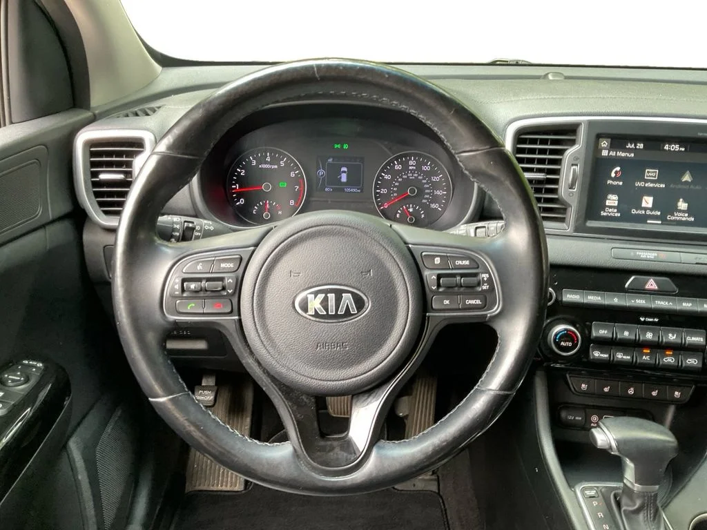 Used 2018 Red Kia EX image 16