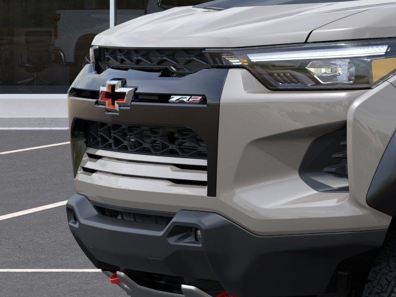 2026 Chevrolet Colorado ZR2 - Photo 13