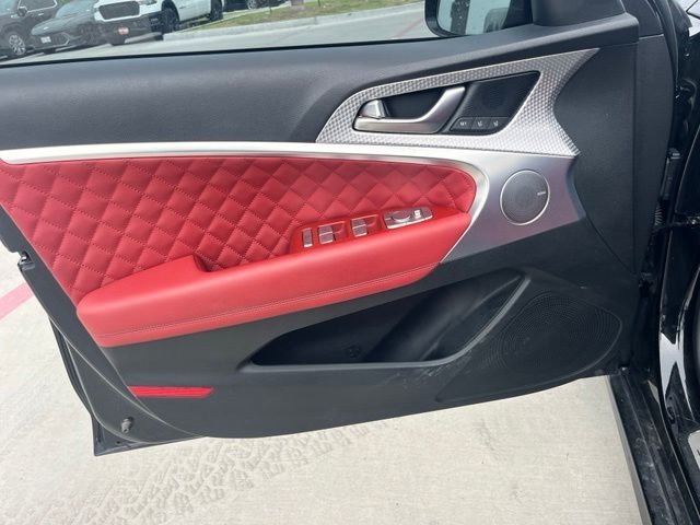 Used 2023 Black Genesis 3.3T image 8
