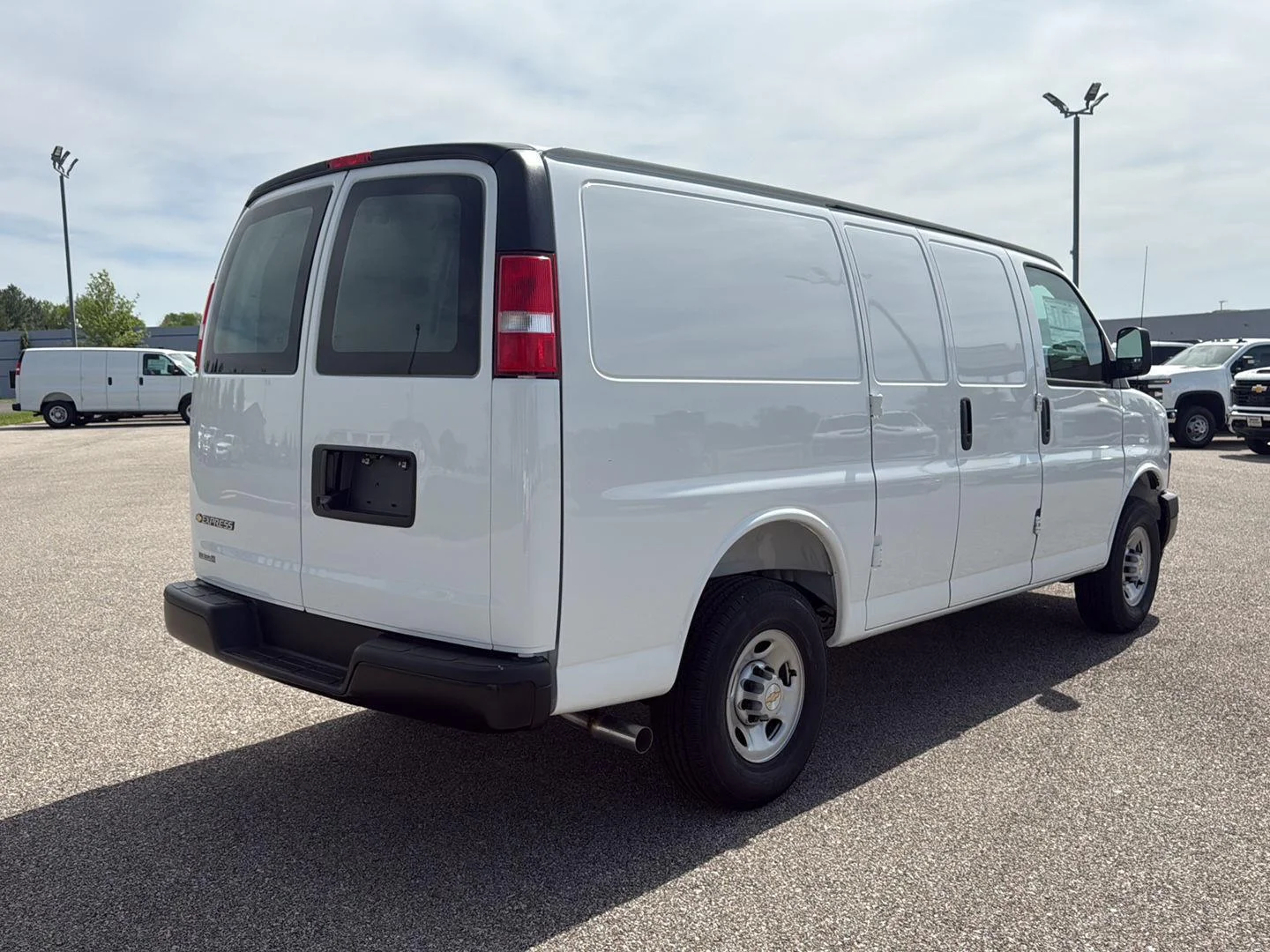 2026 Chevrolet Express Cargo Work Van - Photo 14