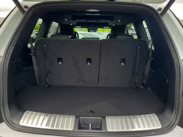 New 2027 Glacial White Pearl Kia X-LINE SX image 9