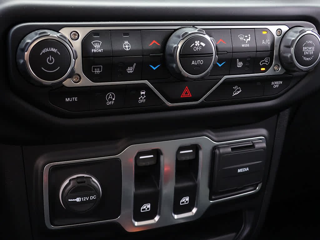 2020 Jeep Wrangler Sport S - Photo 18