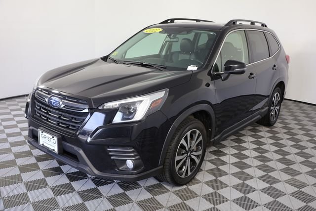 Used 2022 Black Subaru Limited image 4