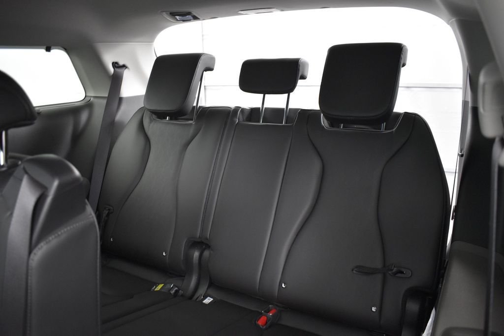 New 2026 Aurora Black Pearl Kia EX image 18