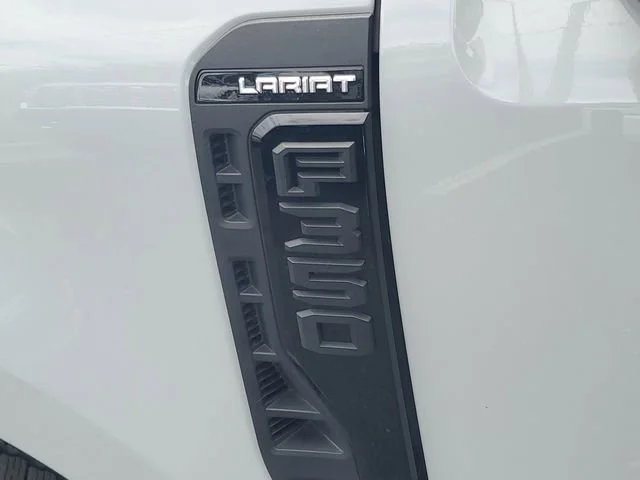 Used 2025 Avalanche Ford XL image 28