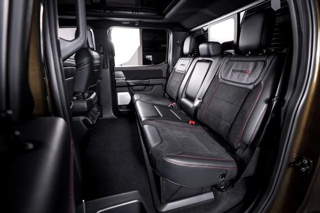Used 2025 Shelter Green Ford Raptor image 24