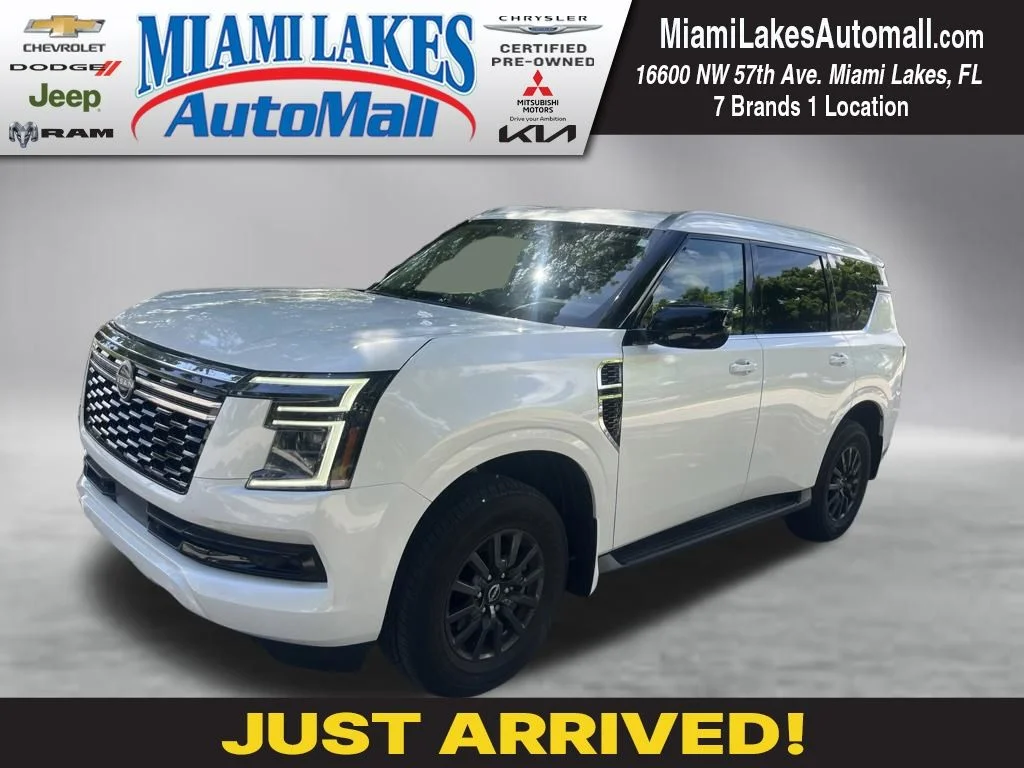Used 2025 Aspen White Nissan SV image 1