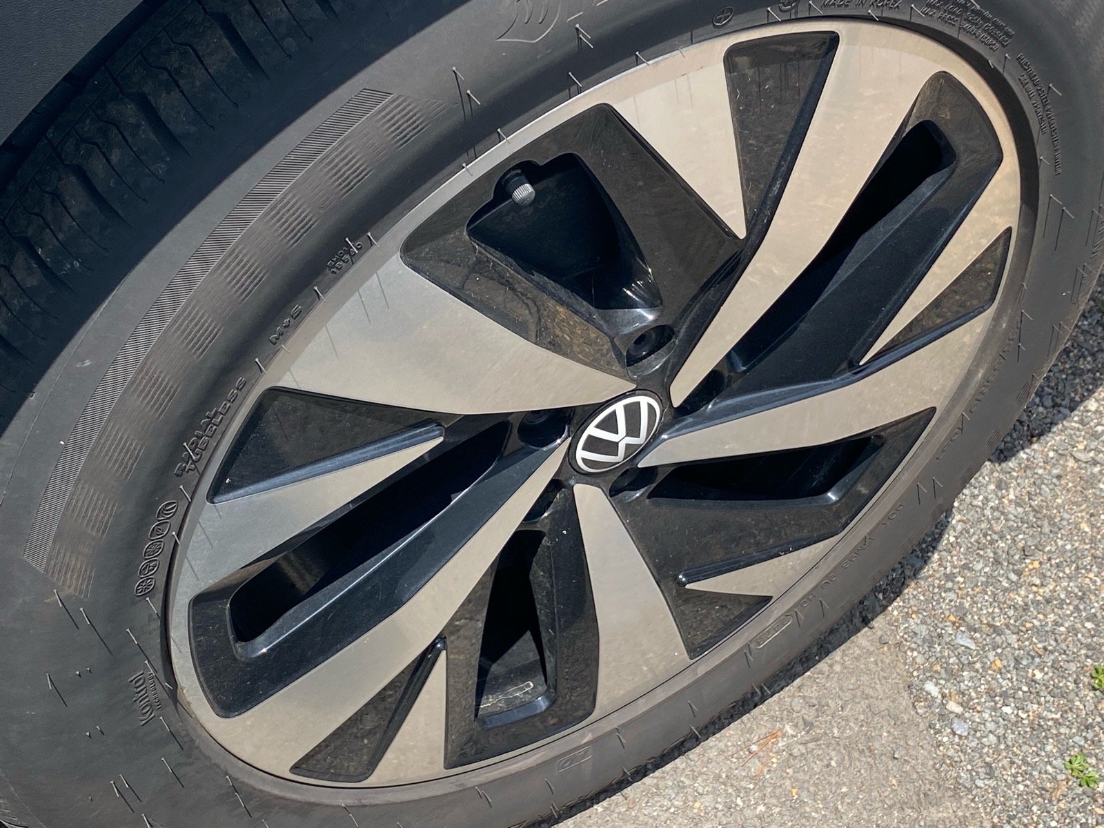 Certified Used 2024 White Volkswagen Standard image 18