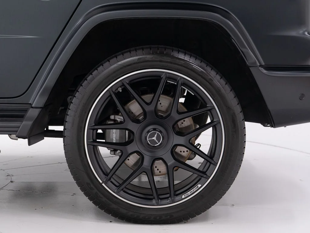 Used 2025 MANUFAKTUR Night Black Magno Mercedes-Benz G 63 AMG® 4MATIC® image 42