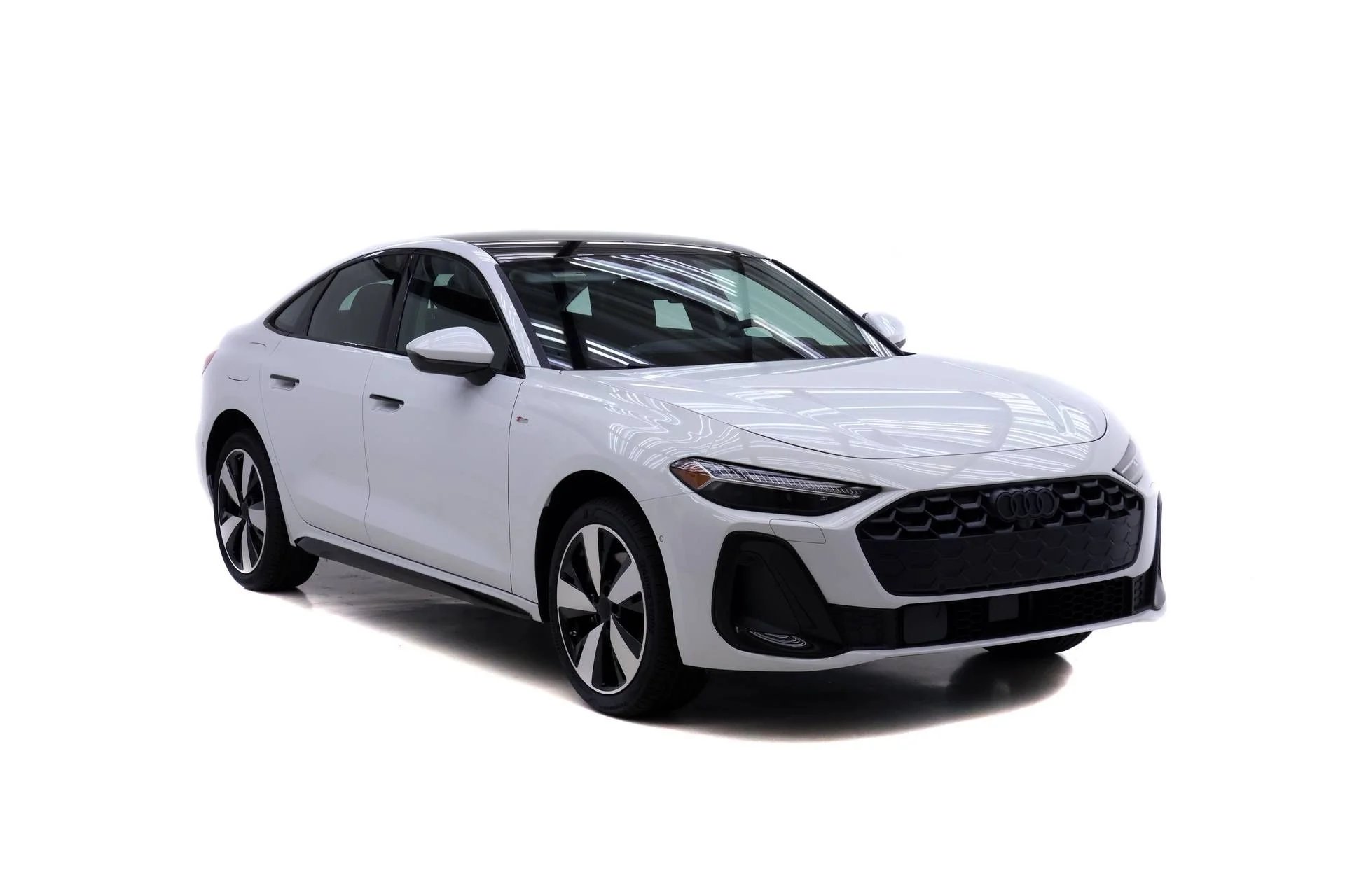 New 2026 White Audi 2.0T Premium Plus image 2