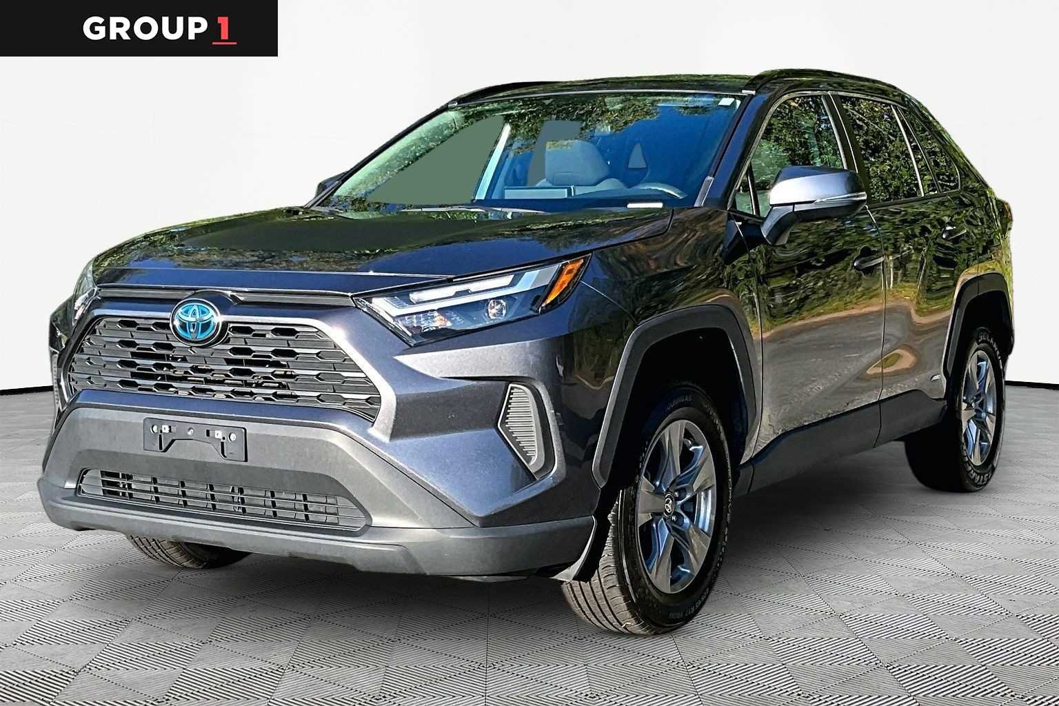 2024 Toyota RAV4 Hybrid XLE