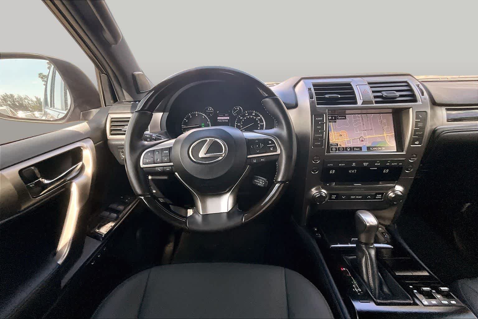 Used 2021 Nightfall Mica Lexus Premium image 6