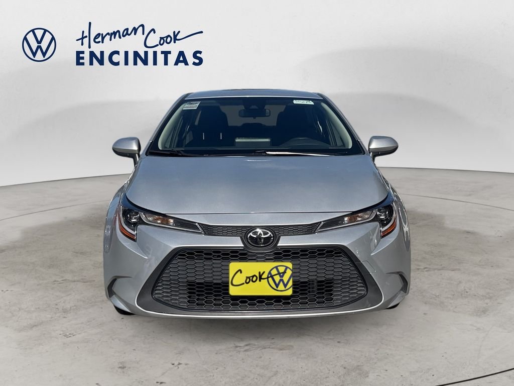 Used 2022 Classic Silver Metallic Toyota LE image 8