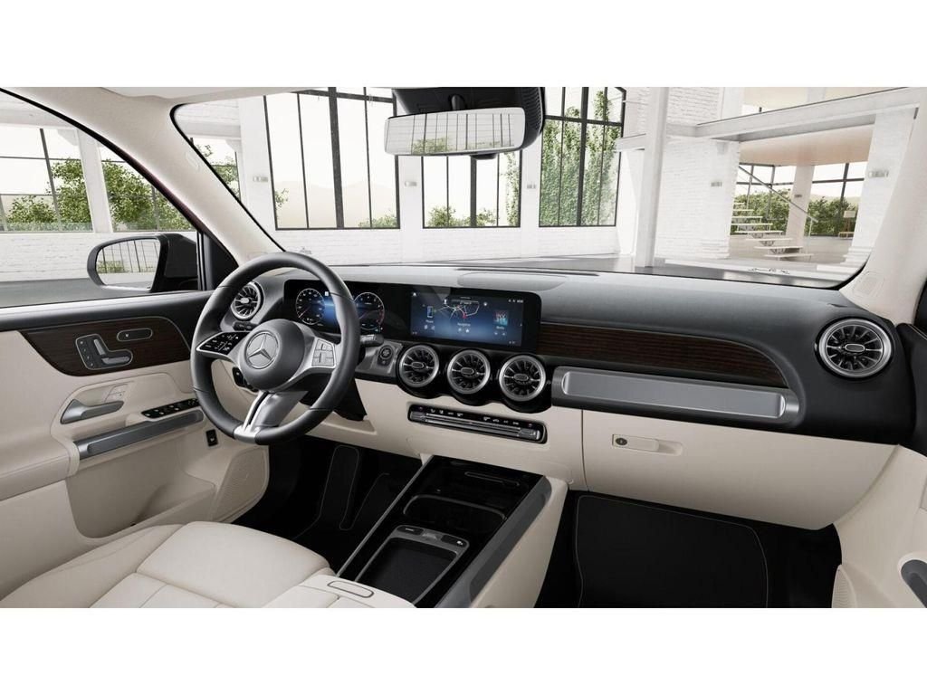 New 2026 MANUFAKTUR Patagonia Red Metallic Mercedes-Benz GLB 250 image 6