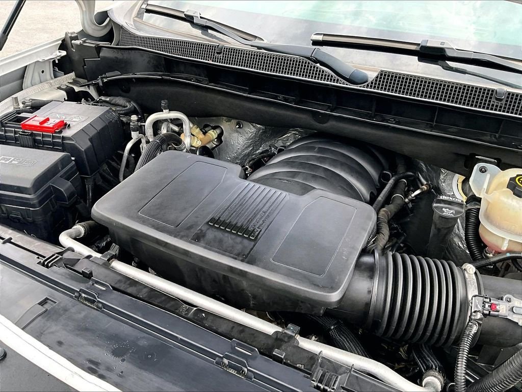 Used 2021 White Chevrolet RST image 36