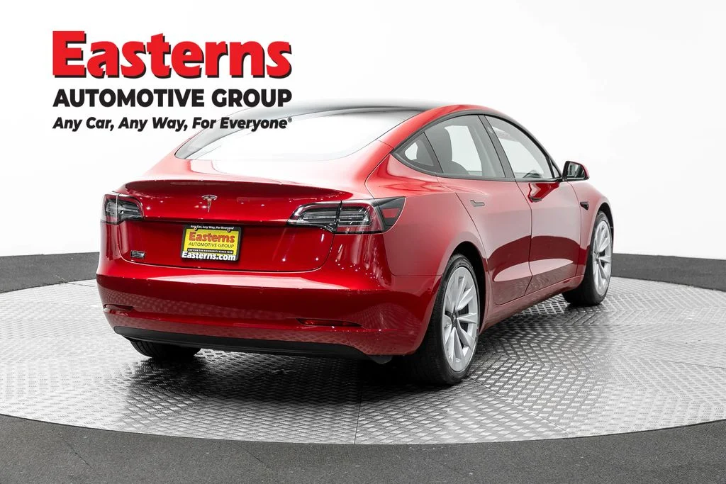 Used 2021 Red Tesla Standard Range Plus image 4