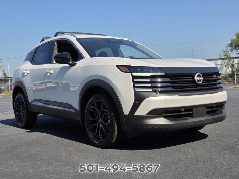 Used 2026 Aspen White NISSAN SR image 7