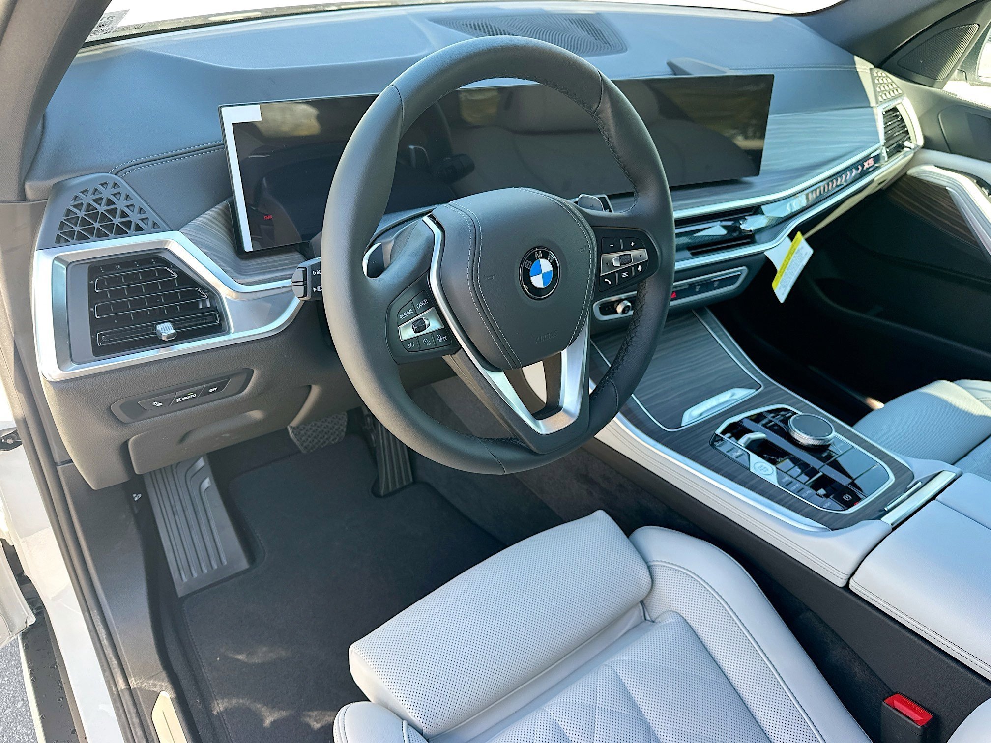 2026 BMW X5 40i - Photo 6