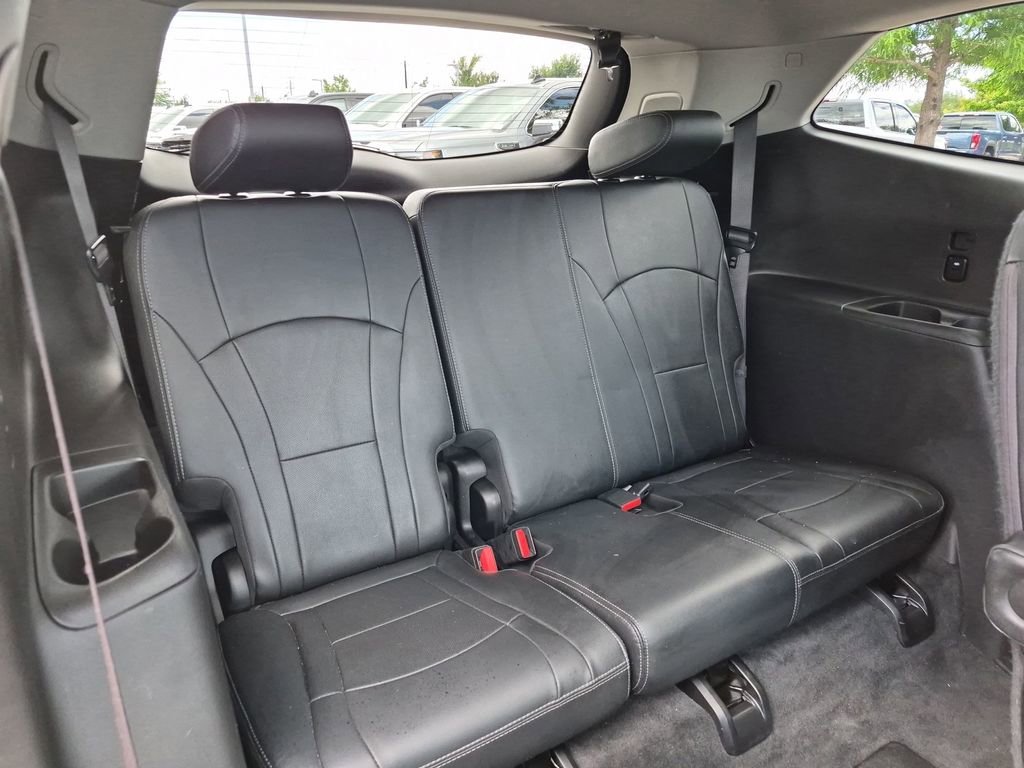 Used 2019 Includes Pitch Dark Night lower exterior accent color.) Buick Avenir image 39