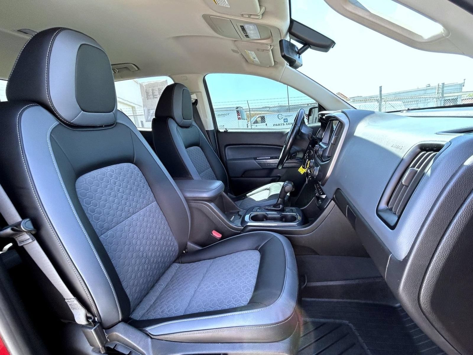 2021 Chevrolet Colorado Z71 - Photo 16