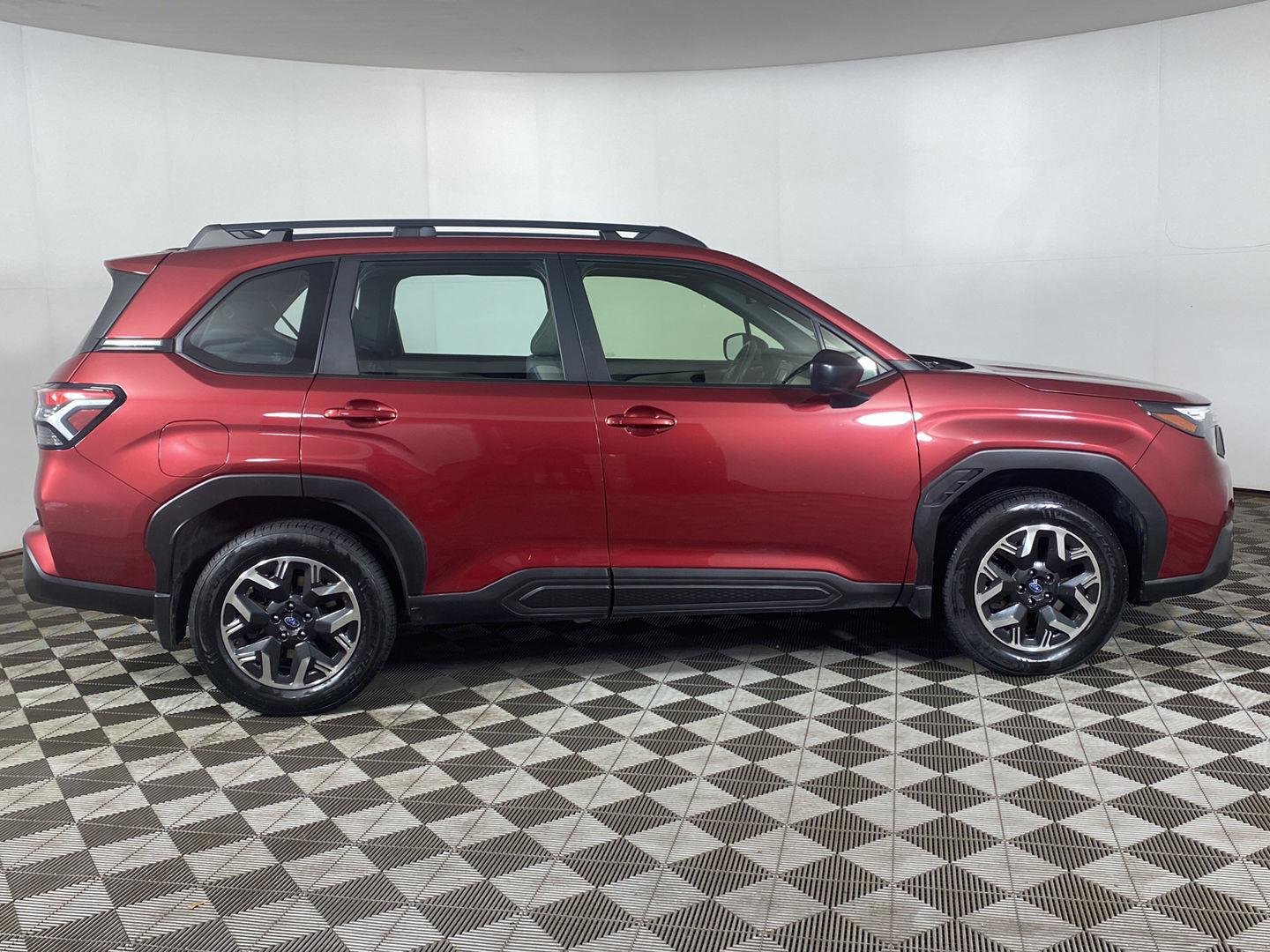 Used 2025 Crimson Red Pearl Subaru Base image 4