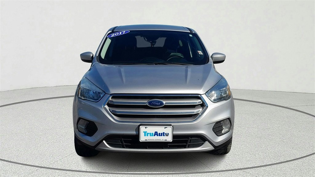 Used 2017 Ford Escape SE with VIN 1FMCU9GD6HUB72516 for sale in Summerville, SC
