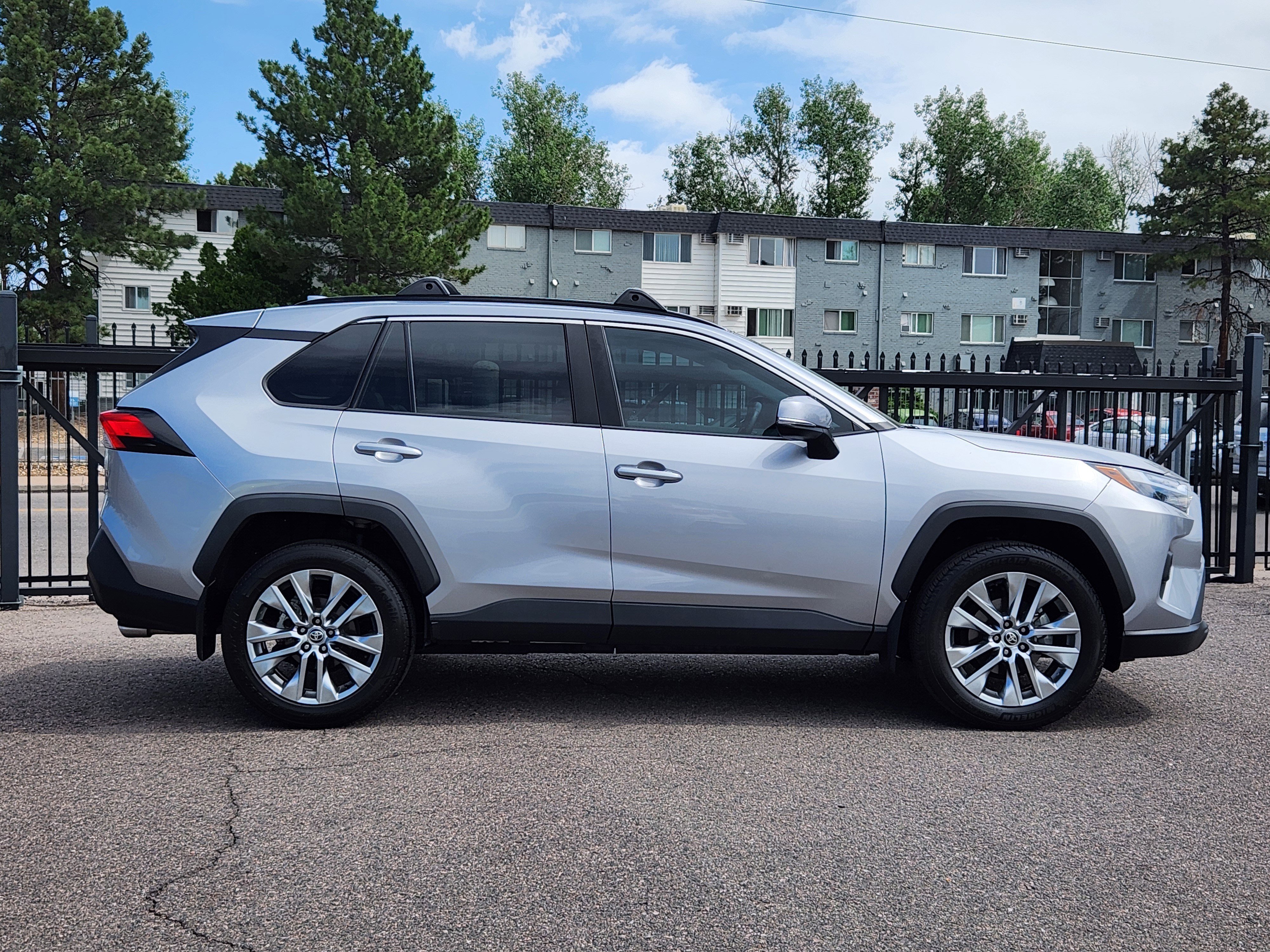 Used 2024 Silver Toyota XLE Premium image 4