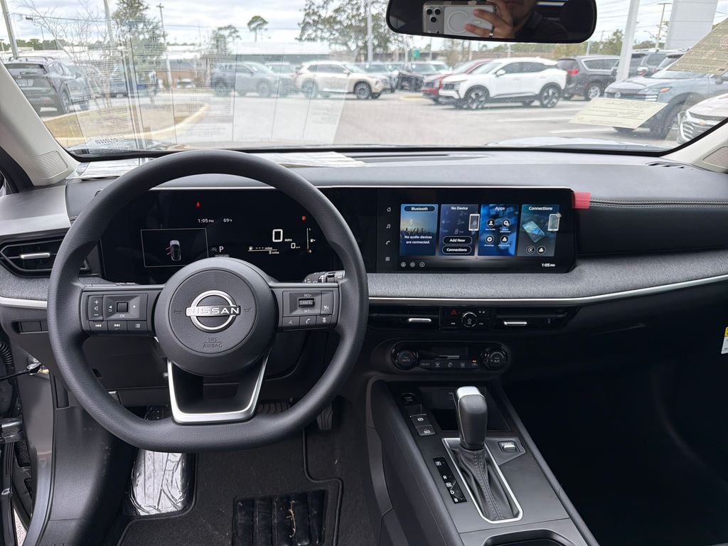 New 2026 Nissan Kicks SV 4D Sport Utility