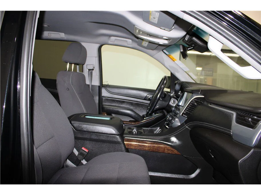Used 2019 Black Chevrolet LS image 23