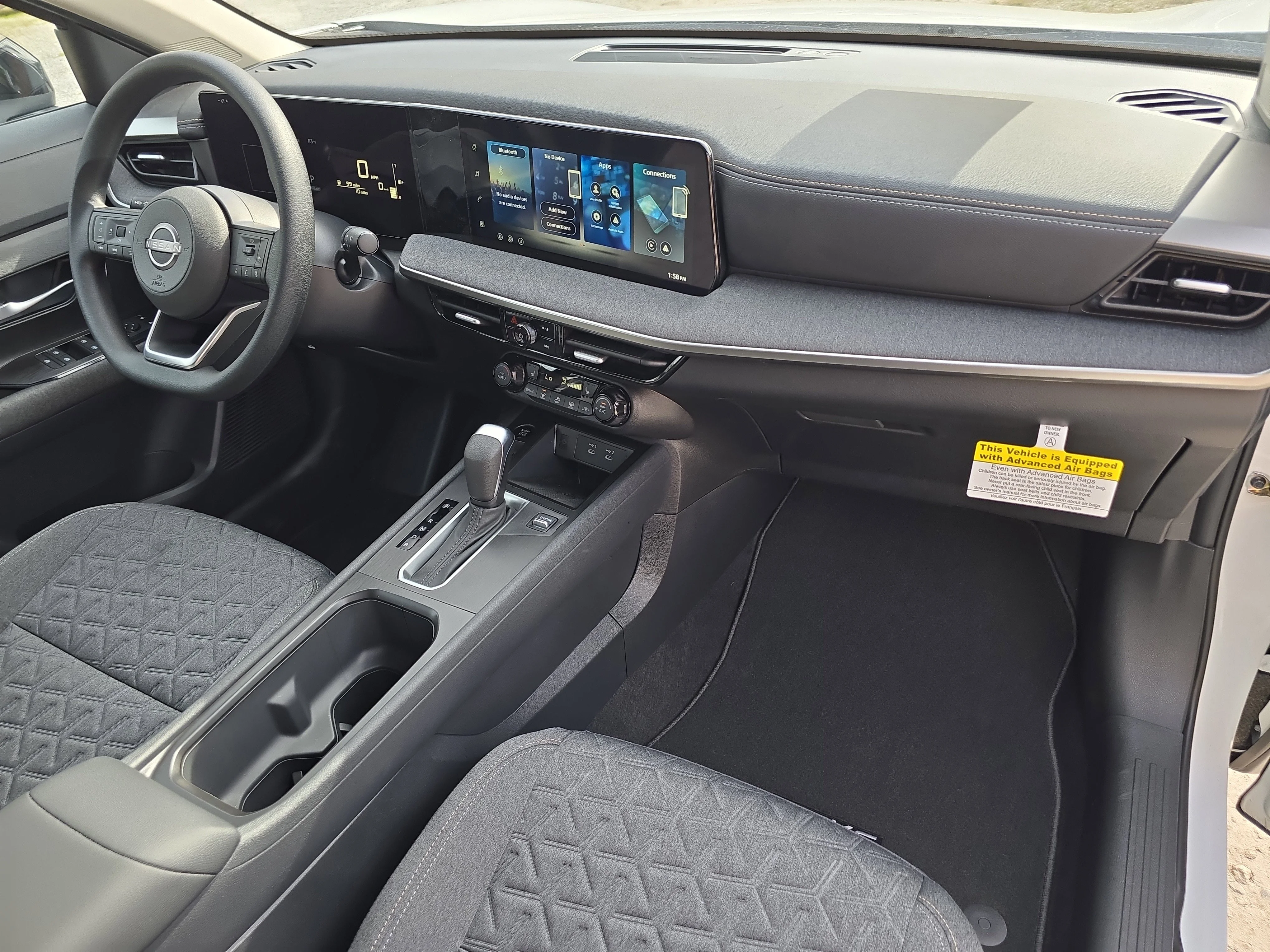2026 Nissan KICKS SV - Photo 13