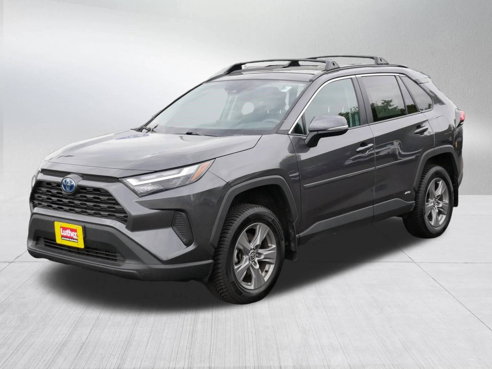 Used 2024 Magnetic Gray Metallic Toyota Hybrid XLE image 3