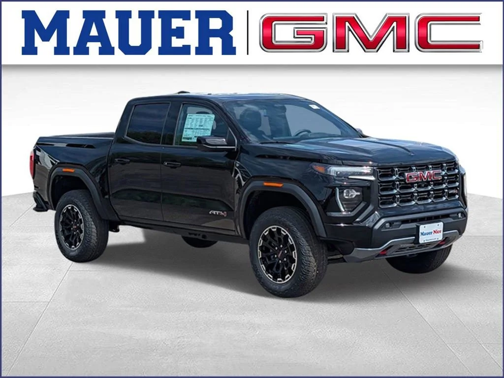 2026 GMC Canyon 4WD AT4 Crew Cab Short Box's photo