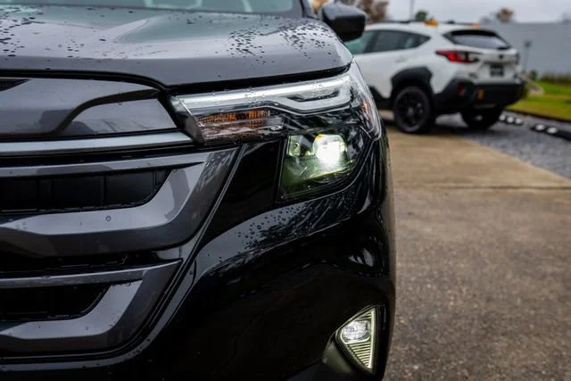 New 2026 Crystal Black Silica Subaru Premium image 3