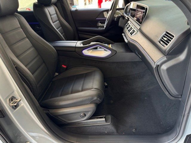 Certified Used 2025  Mercedes-Benz GLE 580 image 16