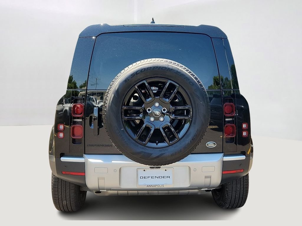 Certified Used 2023 Santorini Black Metallic Land Rover S image 5